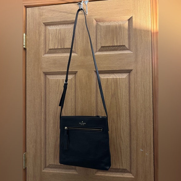 Kate Spade New York Pebbled Black Leather Crossbody Bag - Picture 2 of 7